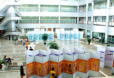 国科图成都分馆在西南科技大学举办科普展览